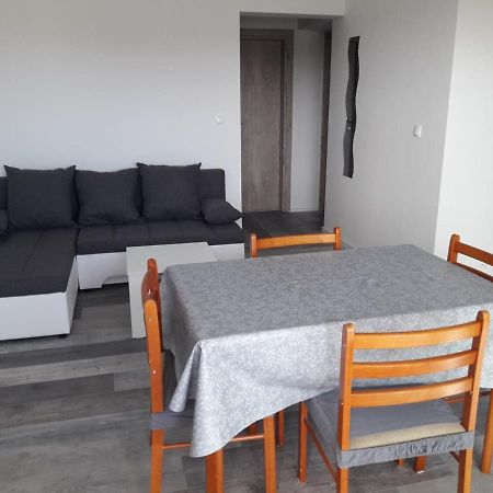 Apartman Sandra Vodice Eksteriør bilde